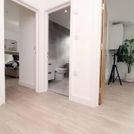 Lägenhet Fishponds Flat 3 By Mia Living 1 Bedroom Apartment