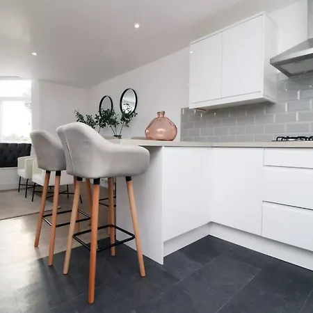 Fishponds Flat 3 By Mia Living 1 Bedroom Apartment Bristol