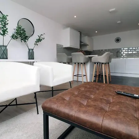Fishponds Flat 3 By Mia Living 1 Bedroom Apartment Lägenhet *